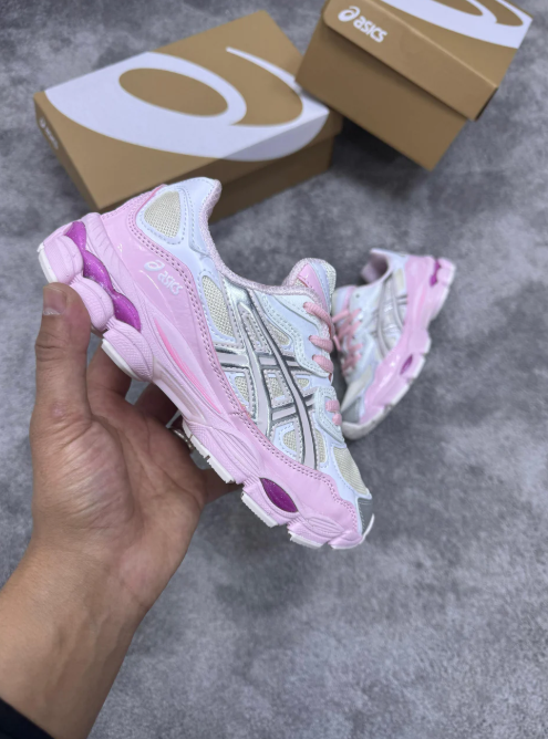 Asics GEL-NYC (mujer)