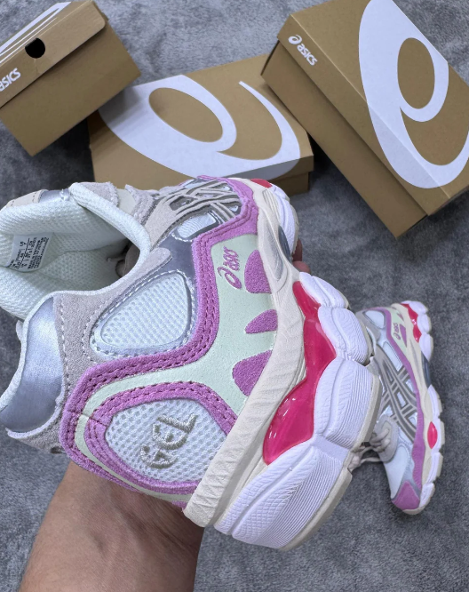 Asics GEL-NYC (mujer)