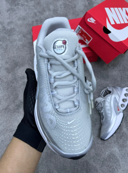 Air Max DN (supreme)