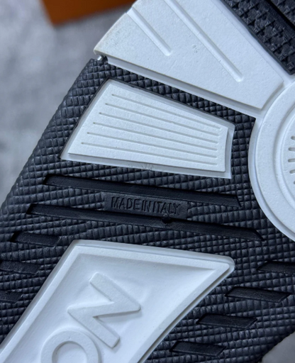 Louis Vuitton Trainer