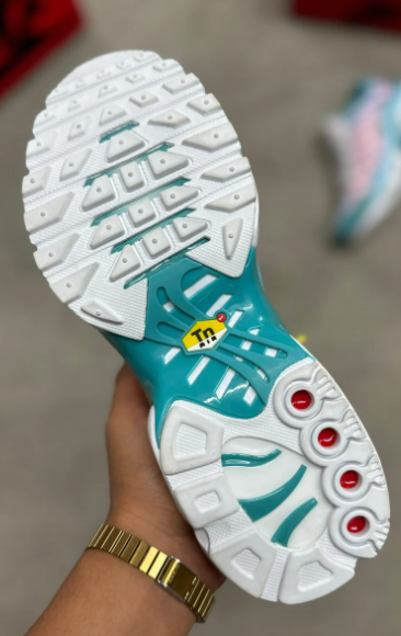 Nike TN (turquesa y rosa)